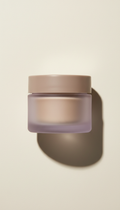 Velvety moisturizer with hyaluronic acid
